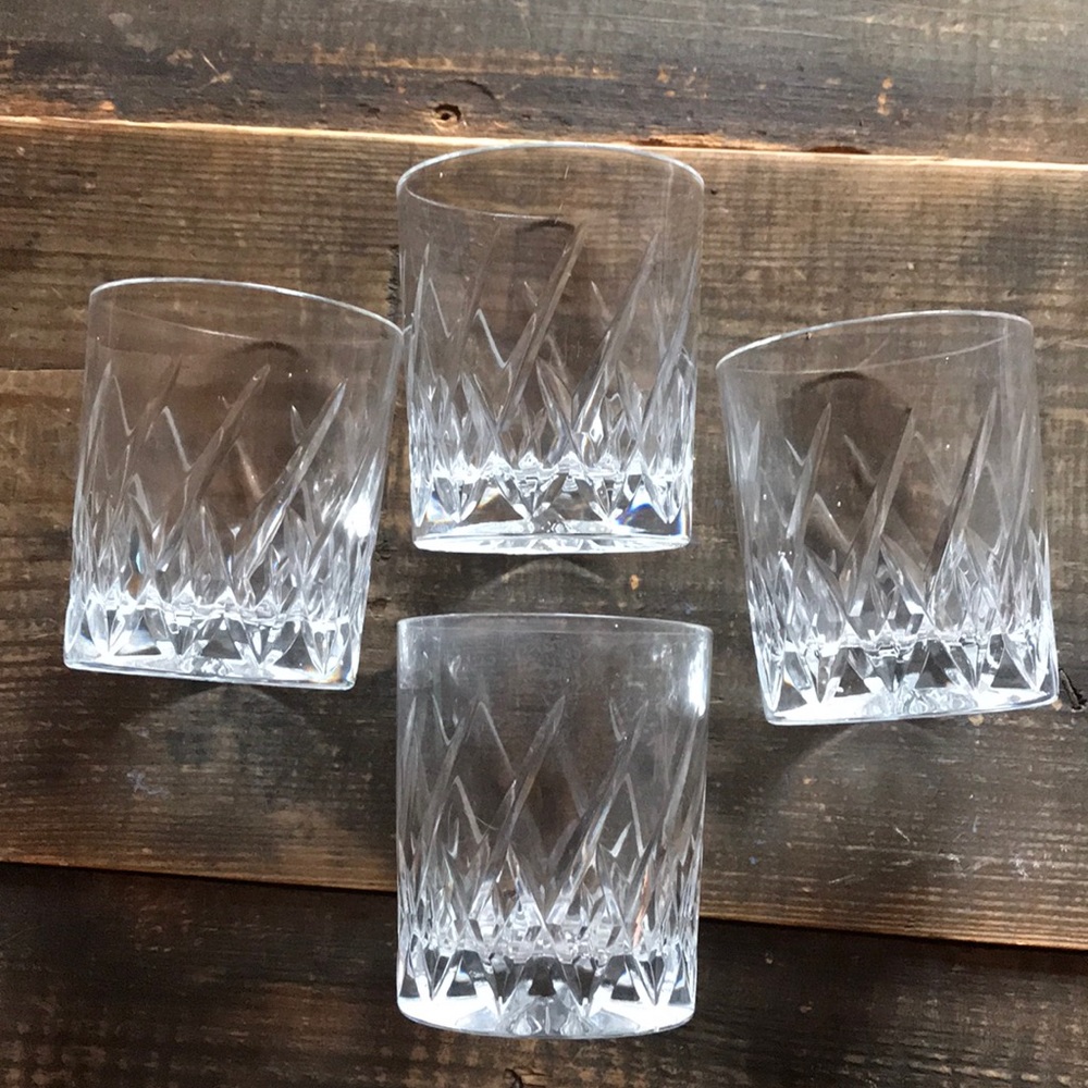 Set of 4 glasses